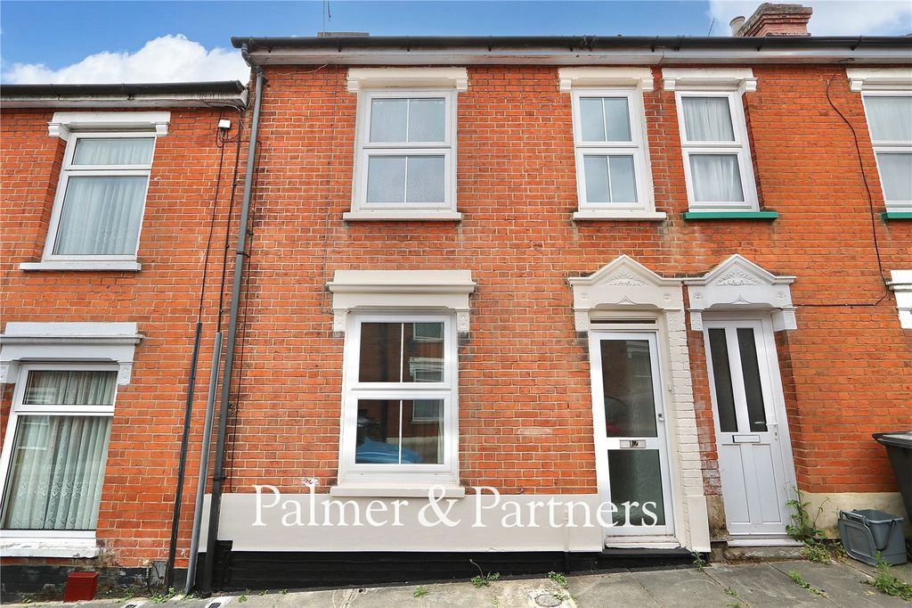 Property photo 1 of 22 Picture No. 04