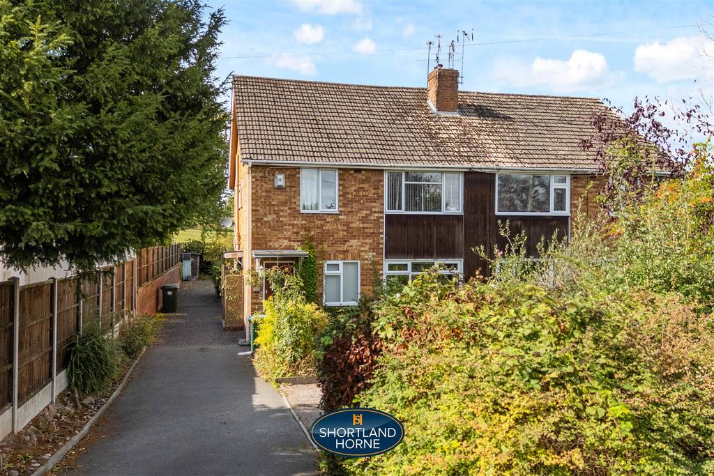 Property photo 1 of 22 47 The Windmill Hill Wm (16 Of 21).Jpg