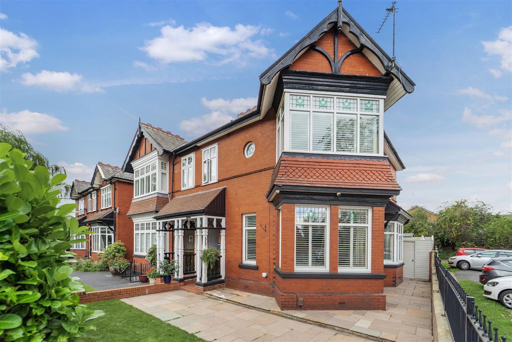 Property photo 3 of 53 12.Jpg