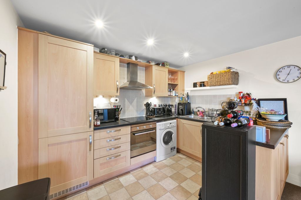 Property photo 2 of 10 Picture No. 03