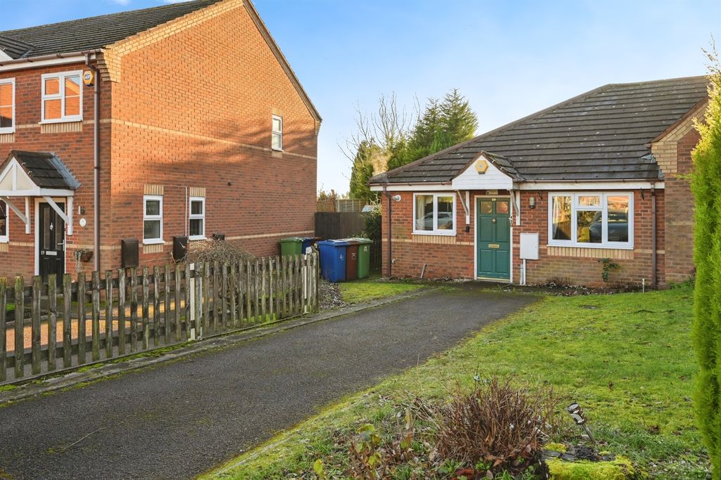 Property photo 2 of 16