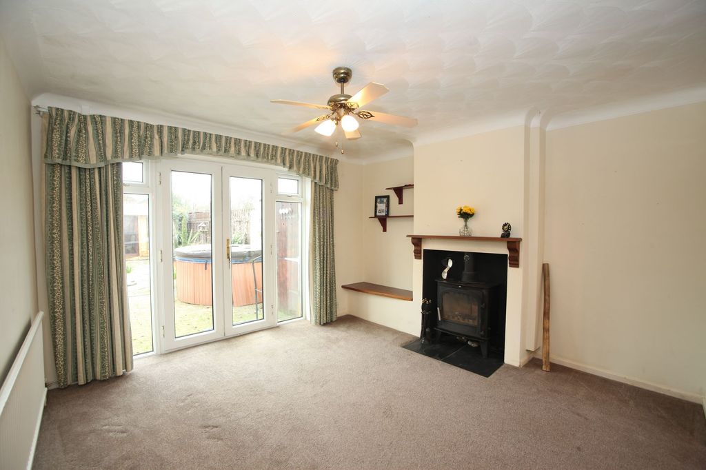 Additional image 4 of 3 bed semi-detached house for saleMendip Road, Llanrumney CF3