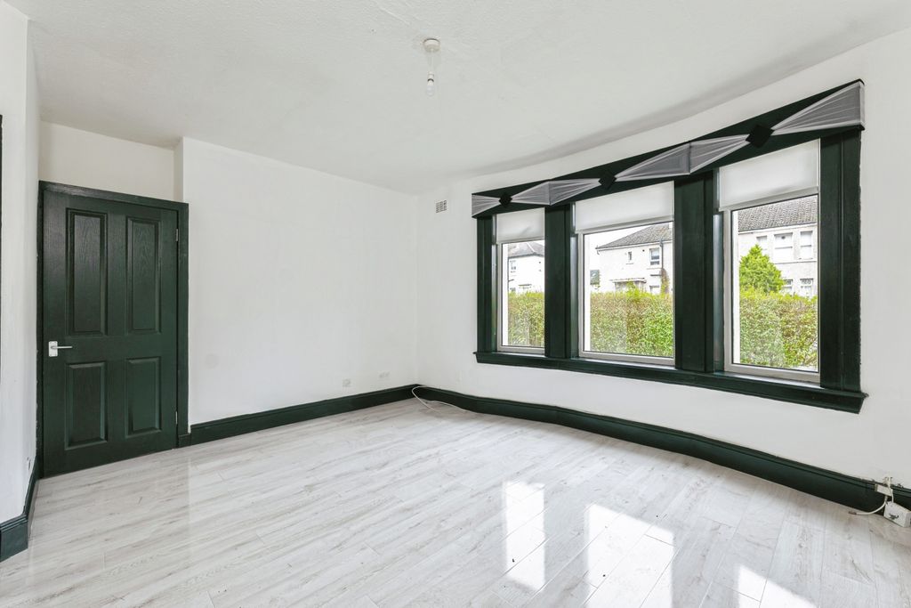 Property photo 2 of 15 Living Room