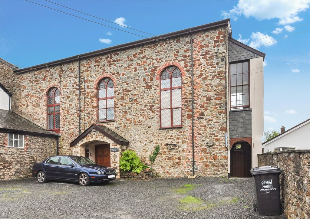 Property photo 1 of 6 Picture No. 09