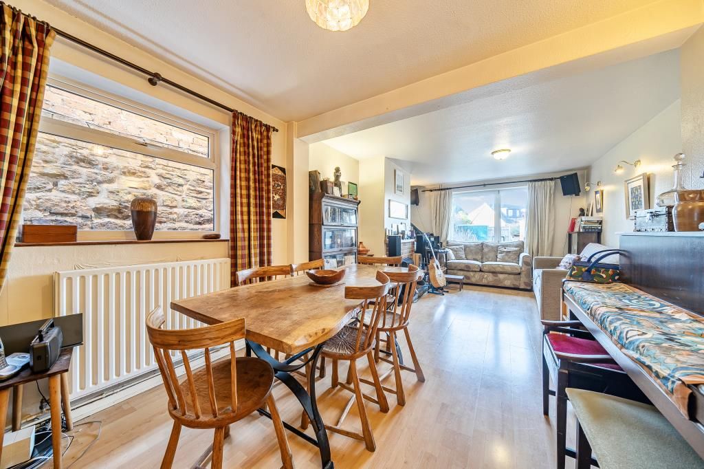 Property photo 3 of 20 Dining Area