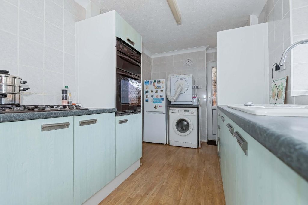 Property photo 3 of 19 Hillbarn_9.Jpg