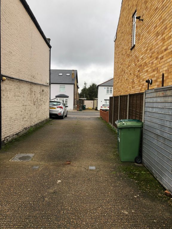 Property photo 2 of 4