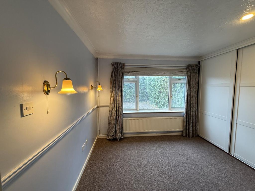 Property photo 2 of 16 Ground Floor Bedroom