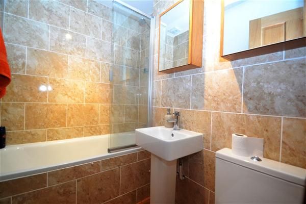 Property photo 3 of 4 Bathroom