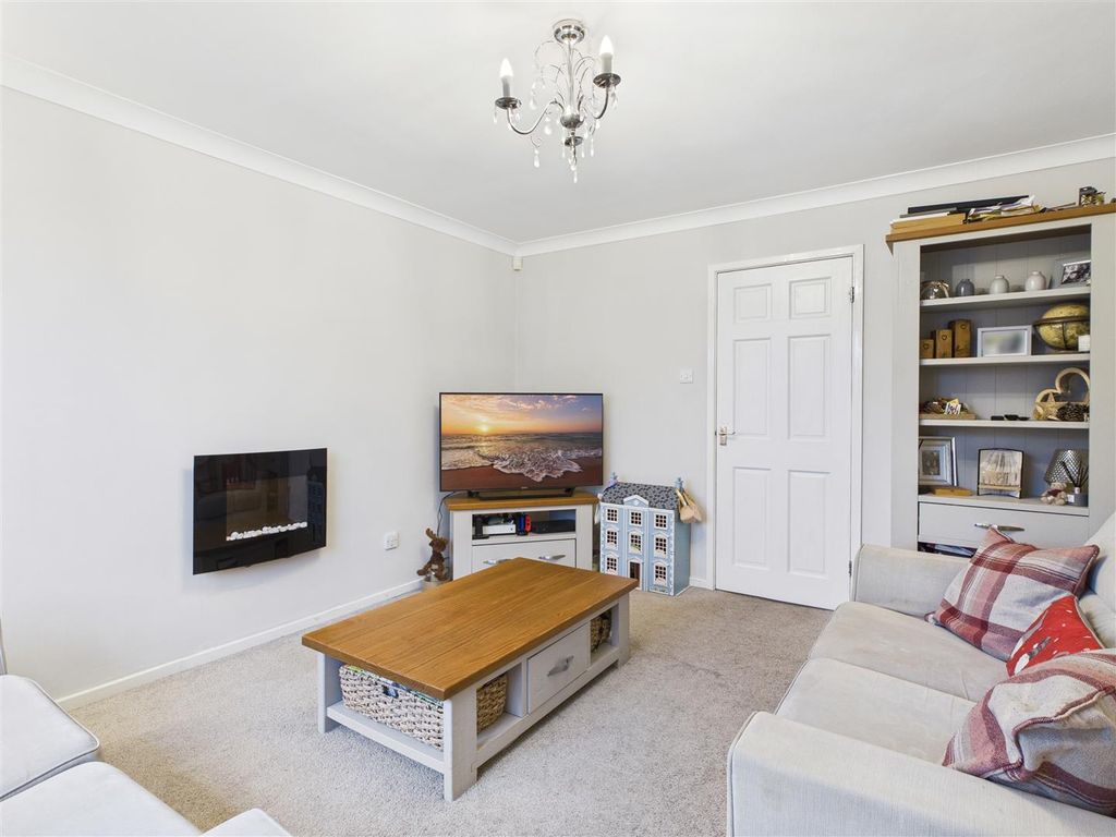 Property photo 3 of 16 Cam05476G0-Pr0096-Still016.Jpg