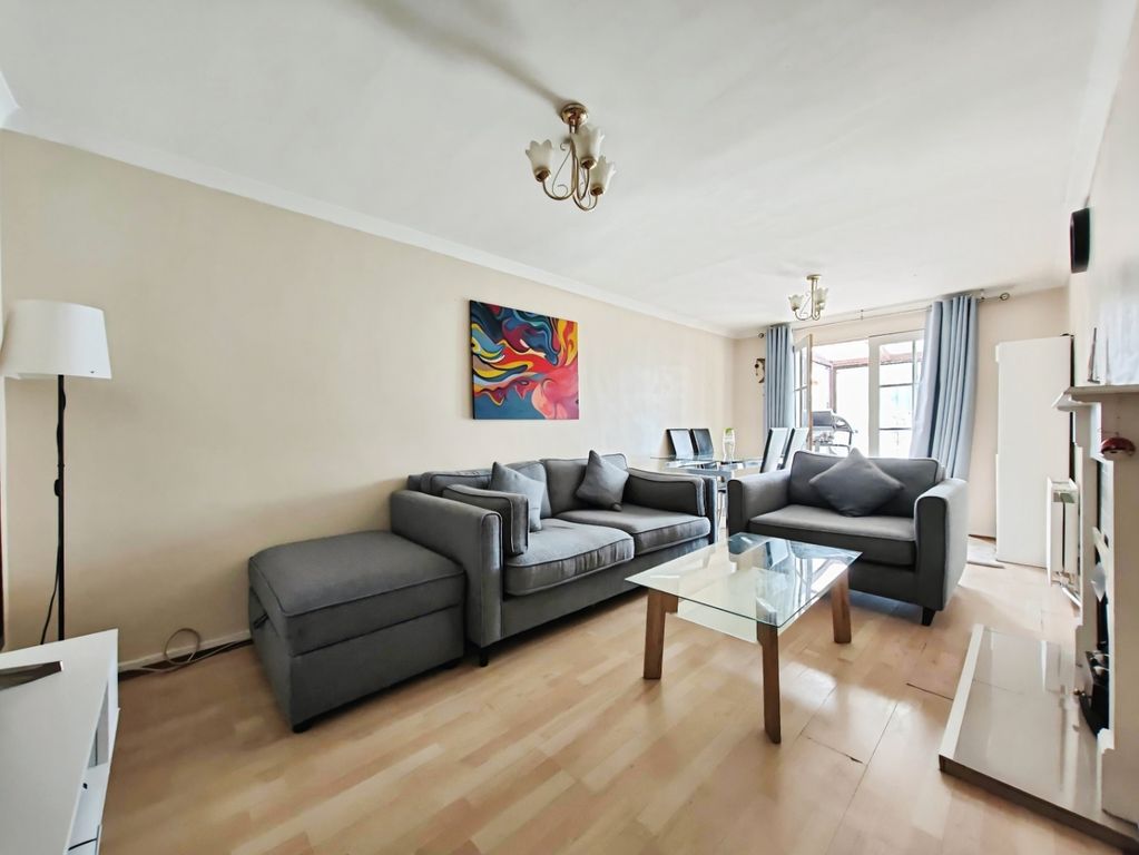 Property photo 2 of 18 Pbox-Img.Jpg