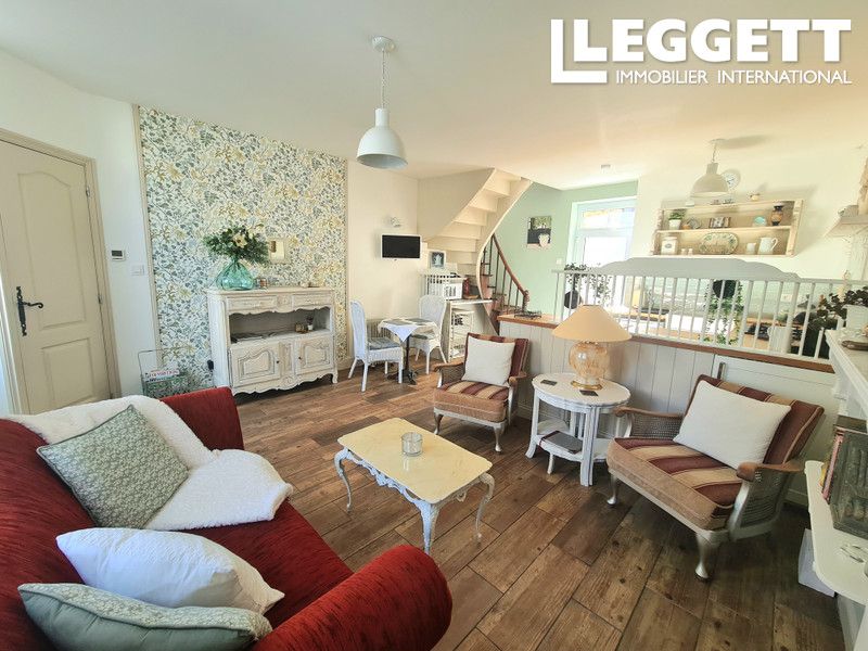 Property photo 2 of 10