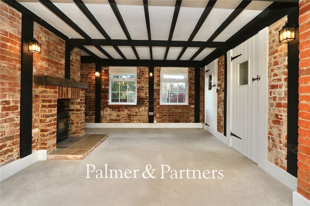 Property photo 3 of 19 Picture No. 08