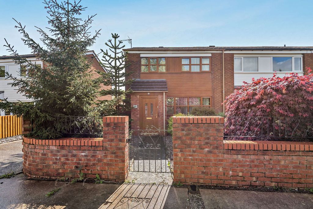 Property photo 1 of 26