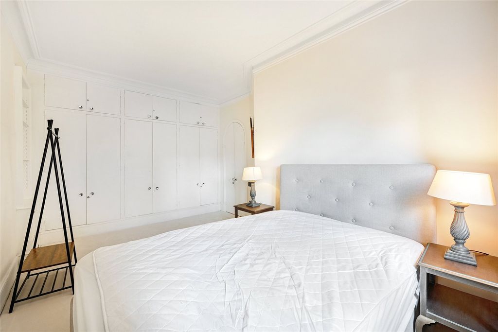 Property photo 3 of 13 Picture No. 15