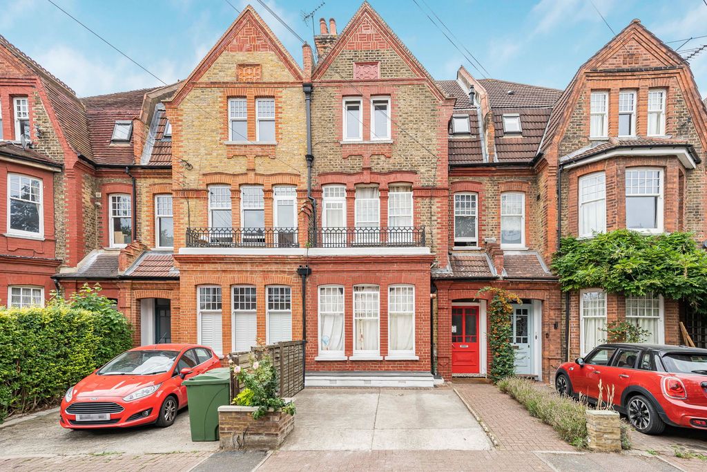 Property photo 1 of 20