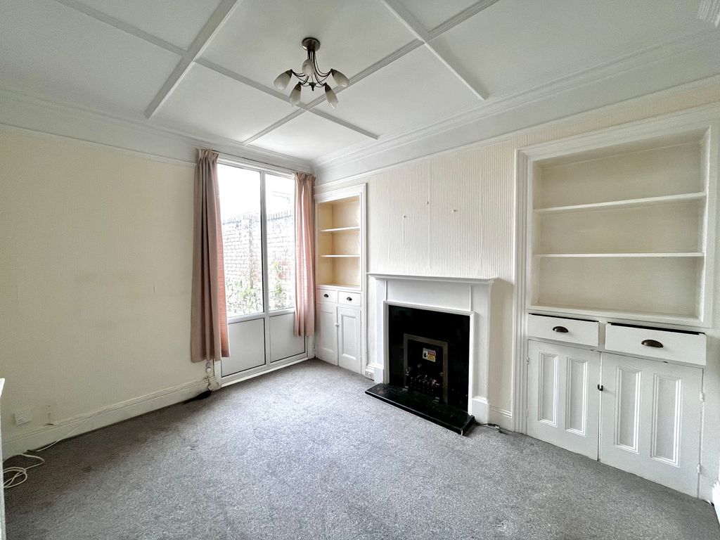 Property photo 3 of 15 Annex