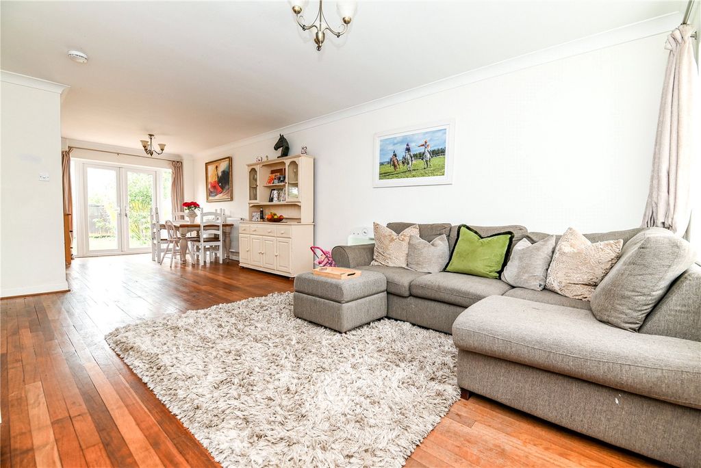 Property photo 2 of 15 Picture No. 03