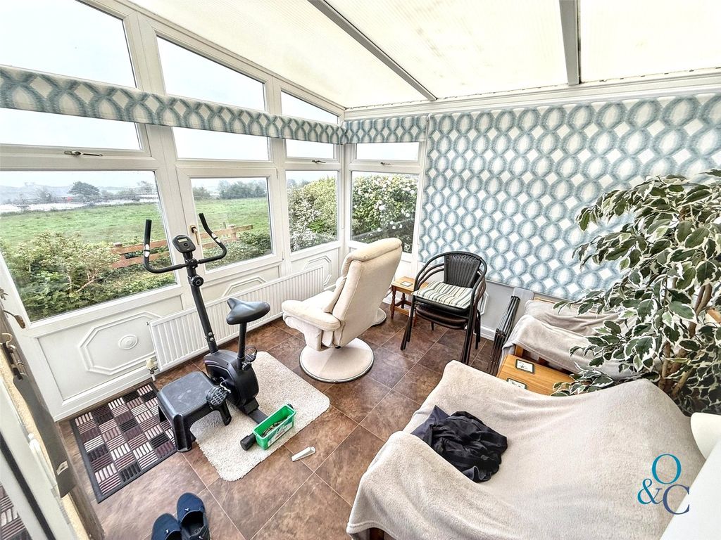 Property photo 3 of 22 Picture No. 03