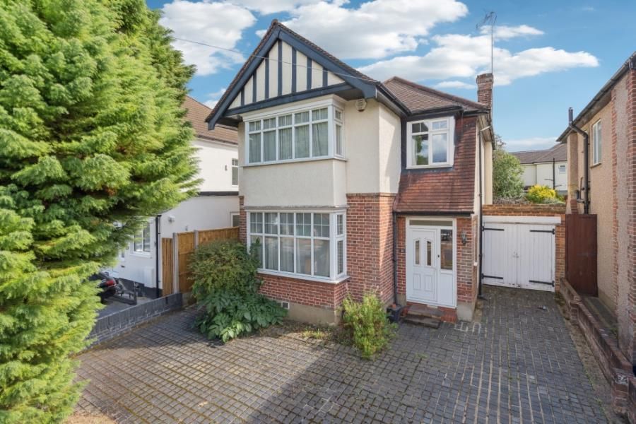 Property photo 1 of 12