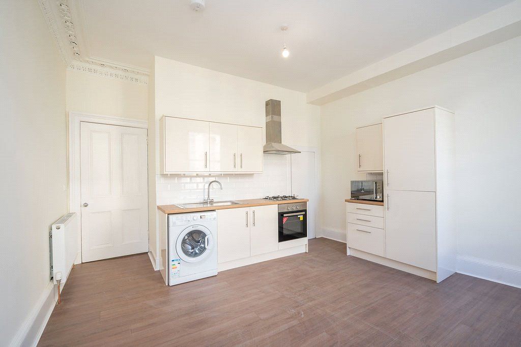 Property photo 1 of 14 Picture No. 13