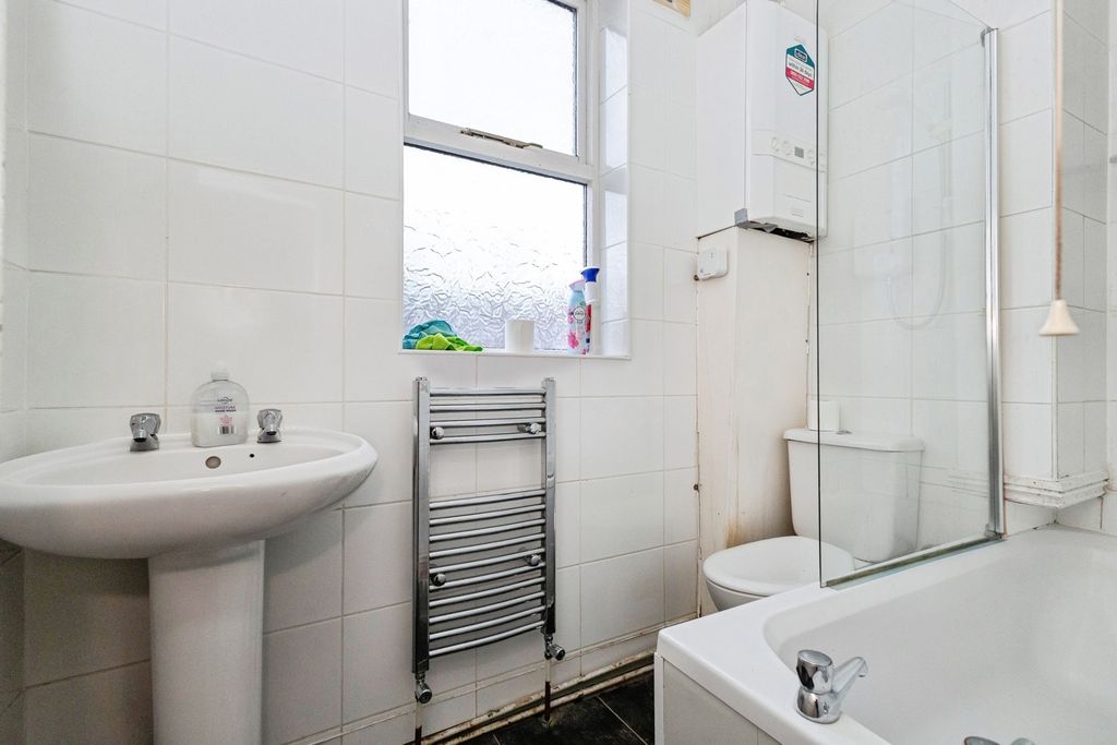 Property photo 2 of 14 Pbox-Img.Jpg