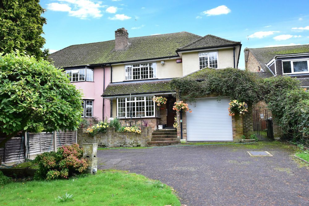 Property photo 2 of 13