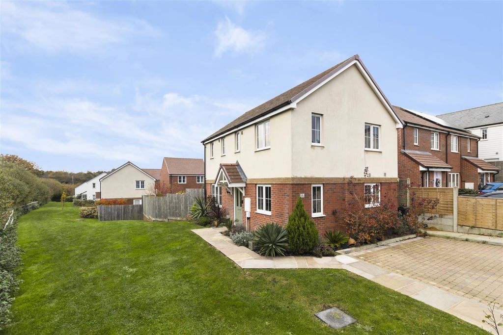 Property photo 2 of 17 2.Jpg