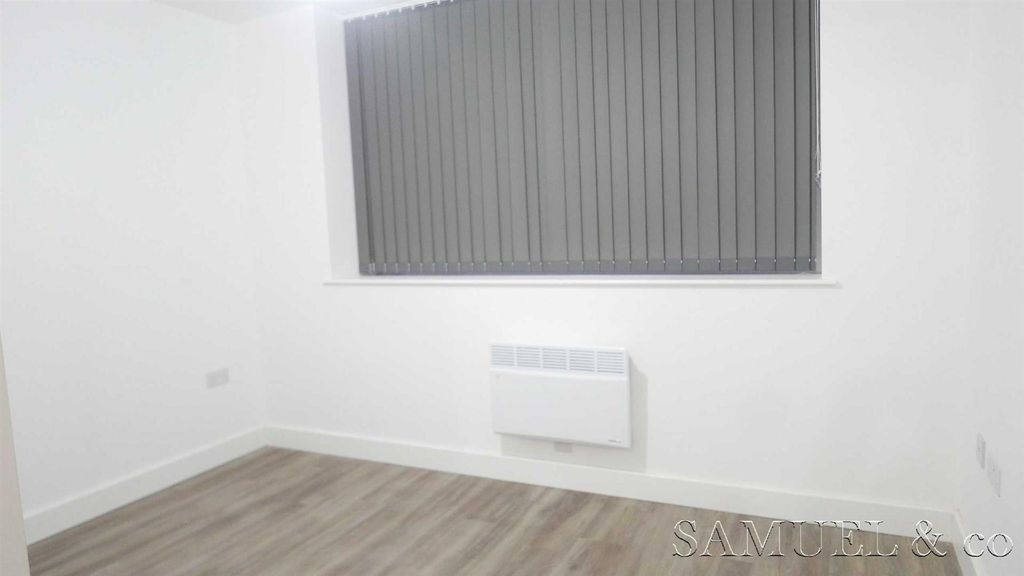 Property photo 3 of 9