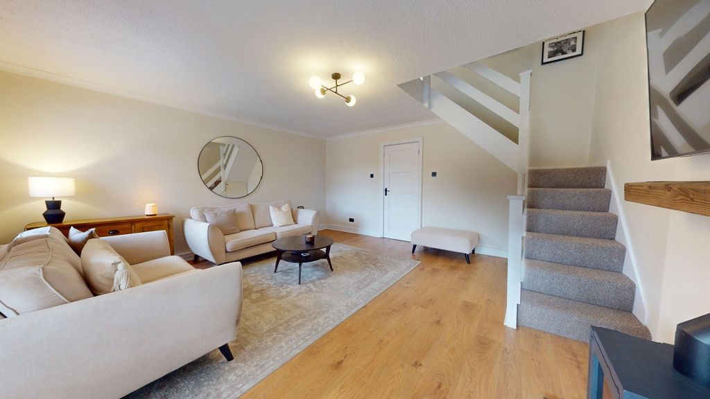 Property photo 2 of 30 4729212