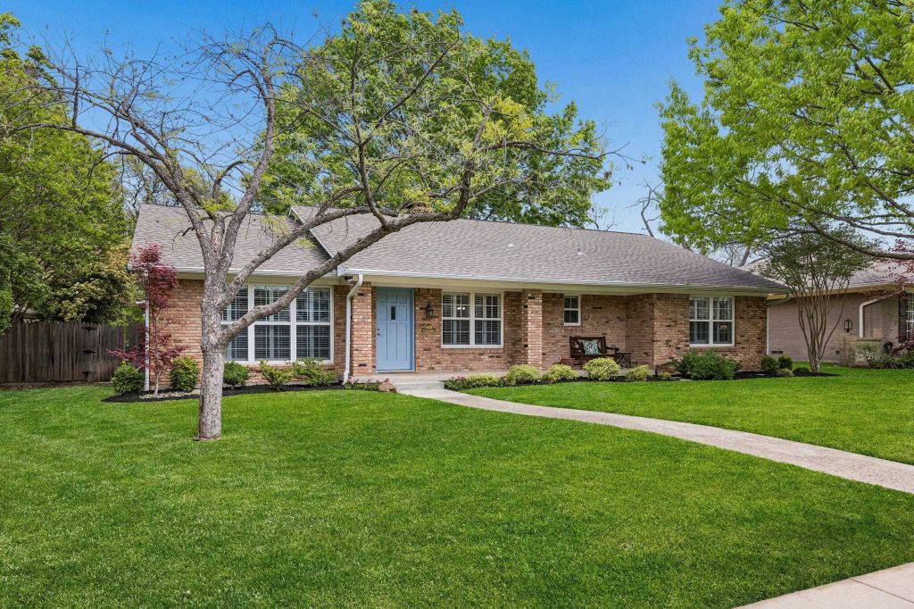 Property photo 2 of 26 <Alttext/>