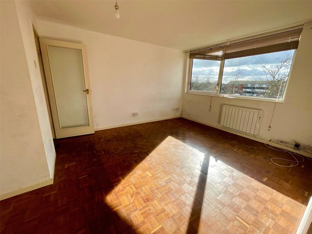 Property photo 3 of 6 Picture No. 03