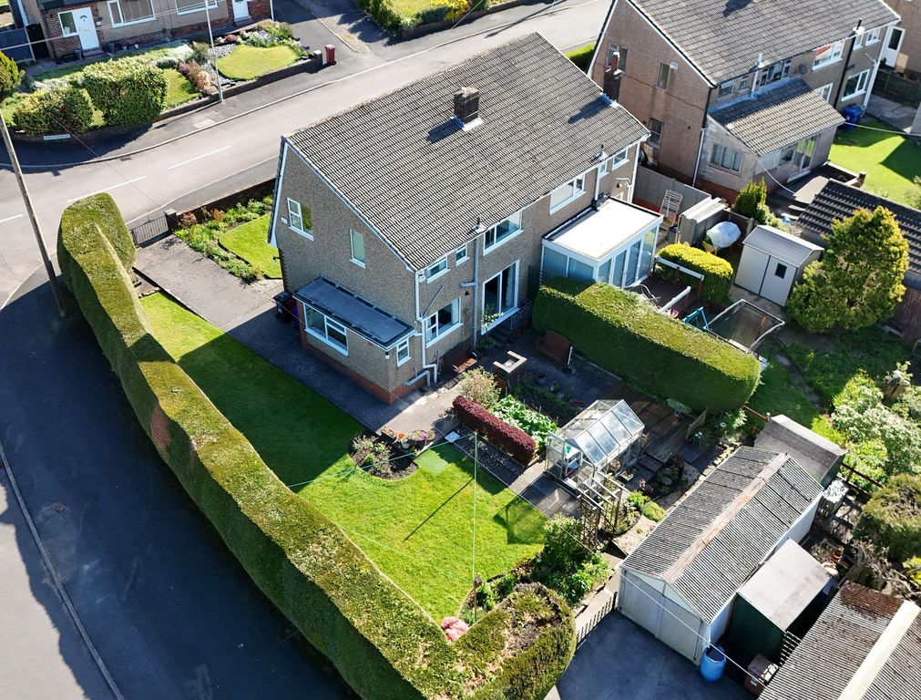 Property photo 2 of 24