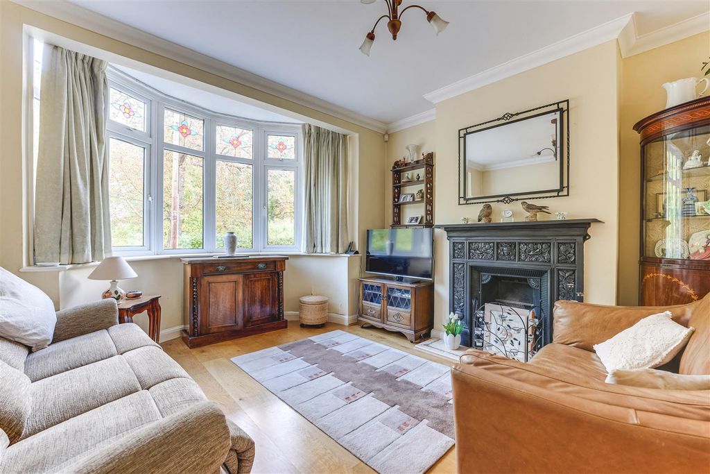 Property photo 2 of 23 Phipps Hatch Lane-2.Jpg