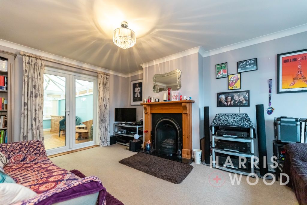 Property photo 3 of 25 4555575