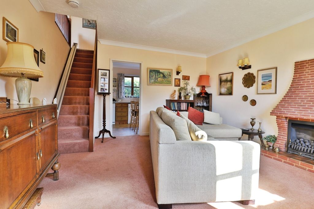 Property photo 2 of 15 Pbox-Img.Jpg