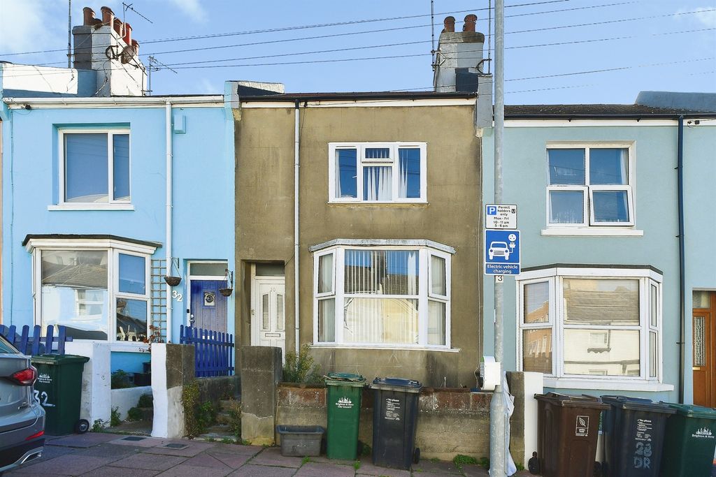 Property photo 1 of 19