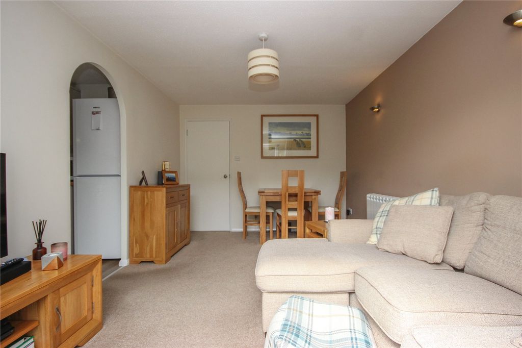 Property photo 2 of 11 Picture No. 09