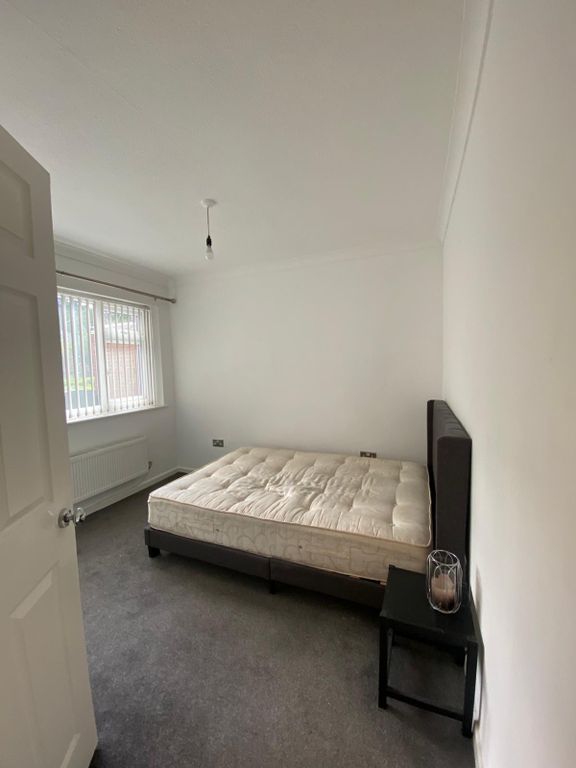 Property photo 3 of 7 Bedroom -