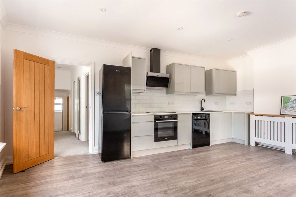 Property photo 2 of 15 Picture No. 09