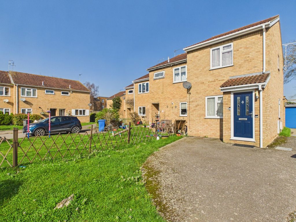 Property photo 1 of 9 Front