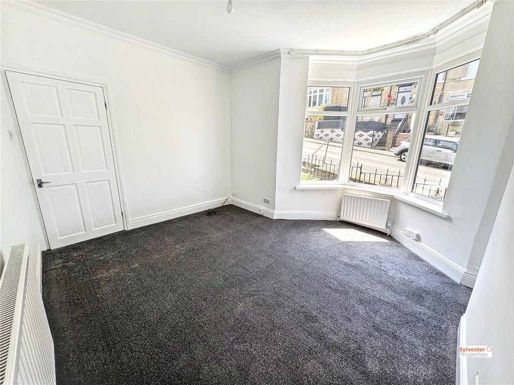 Property photo 3 of 19 Picture No. 03