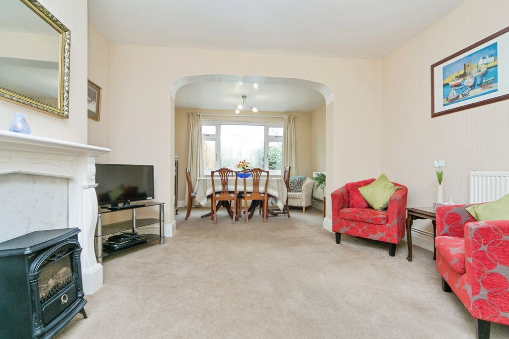 Property photo 3 of 19 Pbox-Img.Jpg