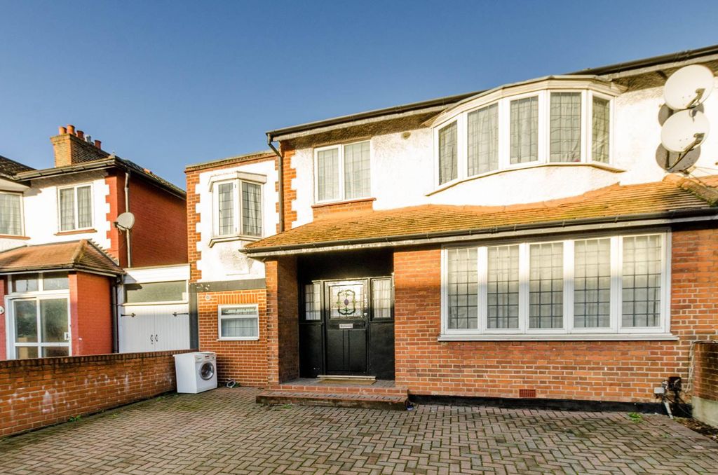 Property photo 1 of 5