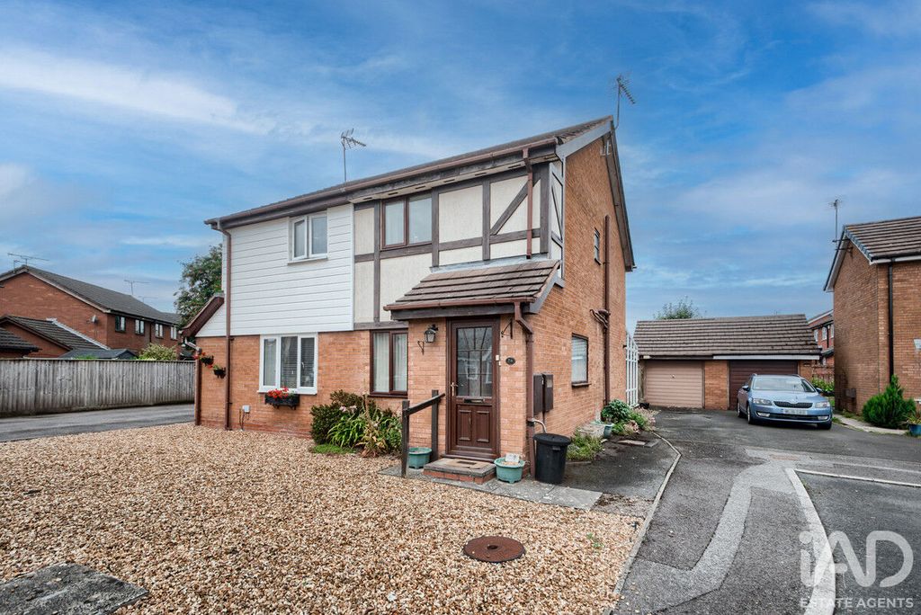 Property photo 1 of 16