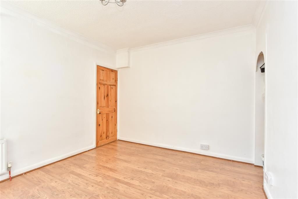 Property photo 1 of 8 Bedroom 1