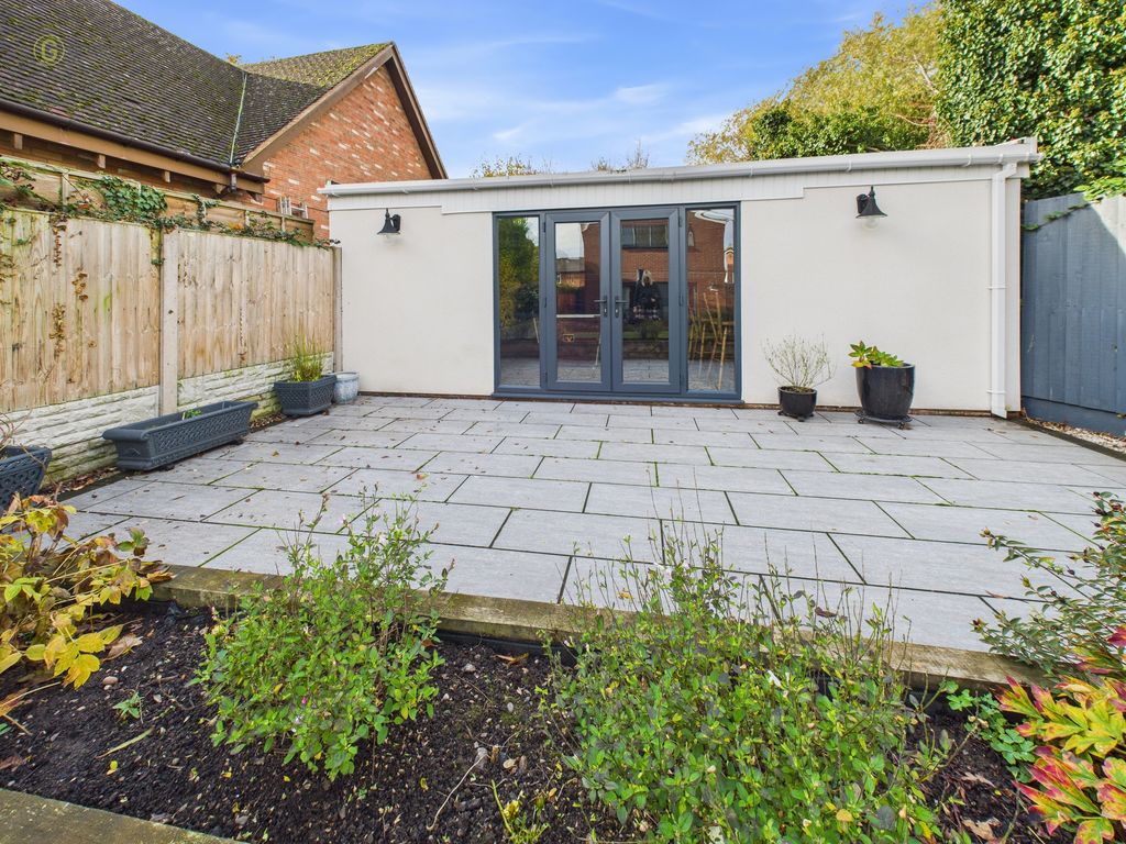 Property photo 2 of 44