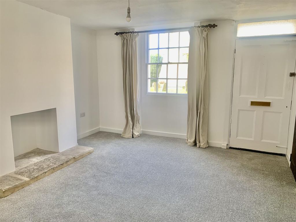 Property photo 2 of 13 6K7.Jpeg