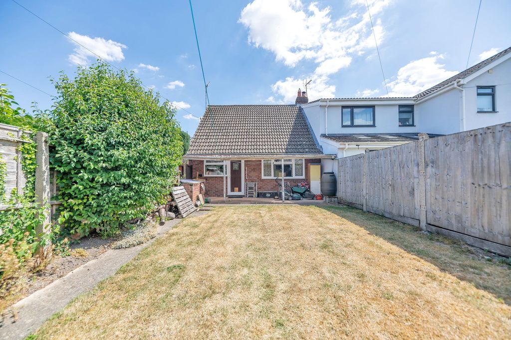 Property photo 2 of 11