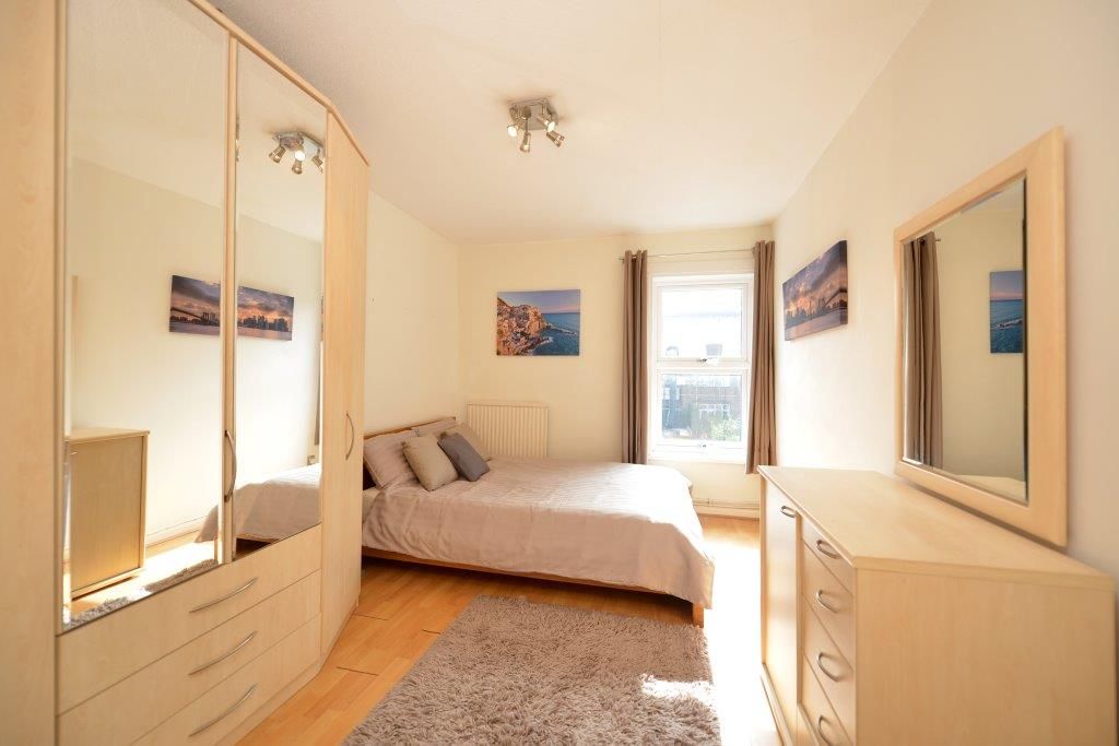 Property photo 3 of 30 Photo 4